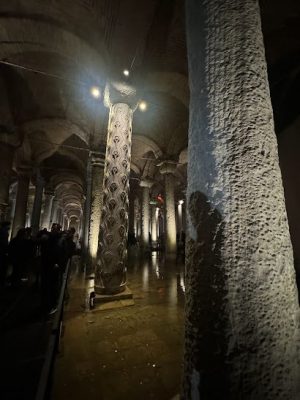 トルコ旅 イスタンブール5 地下宮殿 - 中村智景のブログ - FM新潟 パーソナリティ