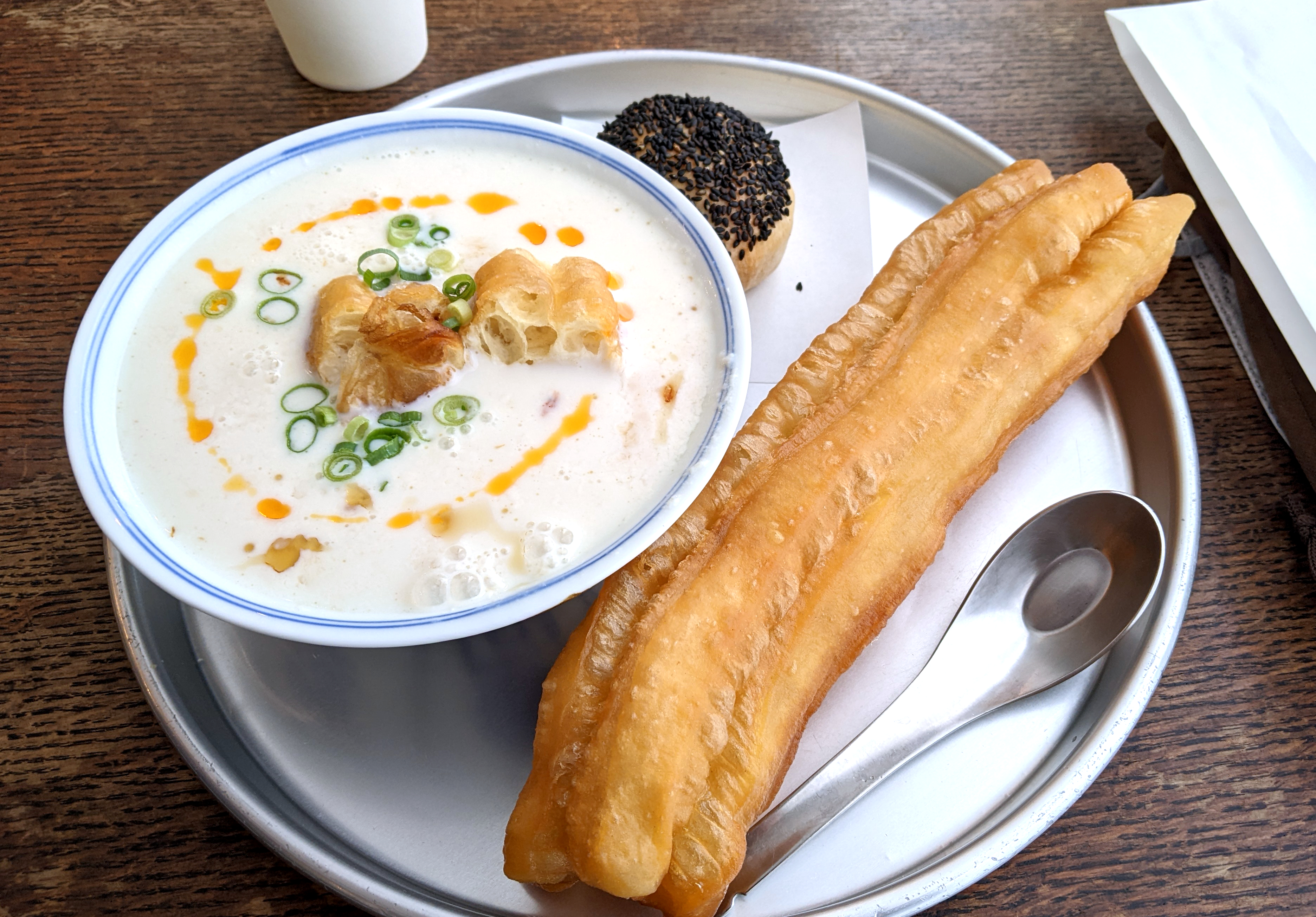 台湾の定番朝ごはん、鹹豆漿 シェンドウジャン ってどんな食べ物？台湾甜商店 -taiwan ten cafe