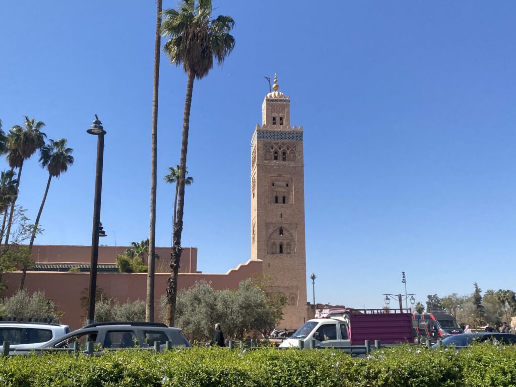 モロッコ マラケシュ市内から空港への最安での行き方