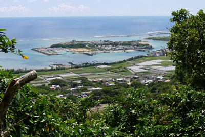 玉城城跡 2沖縄風景アーカイブ風景結々 ふうけいゆいゆい ～沖縄らしい風景づくりポータルサイト～