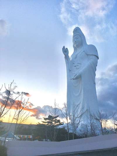 仙台大観音の修復工事進行中！話題の貴重なピンク色の姿も魅力的？！泉区プラス