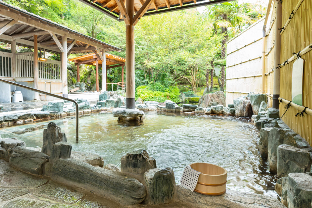 源泉かけ流しが楽しめる日光湯元温泉 日光 の温泉、日帰り温泉、スーパー銭湯おすすめ11選 2025年度版 ニフティ温泉