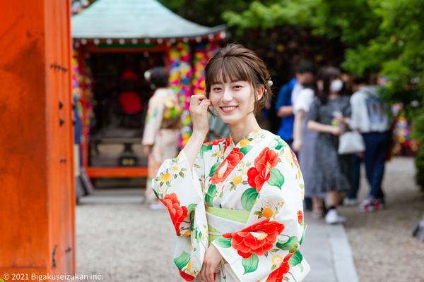 京都着物レンタルベーシックプラン京都の梨花和服