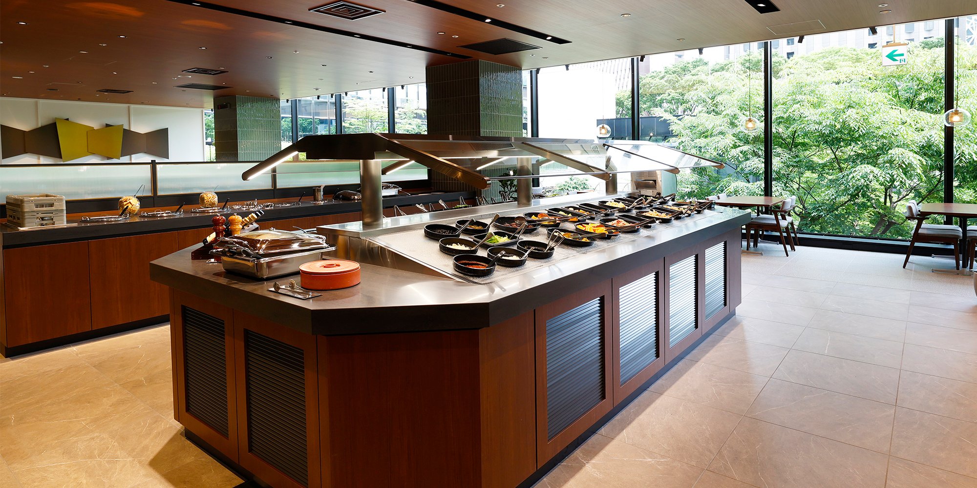 三井不動産「新宿三井ビルディング」屋上に超大型制震装置工事完了 2015年4月30日