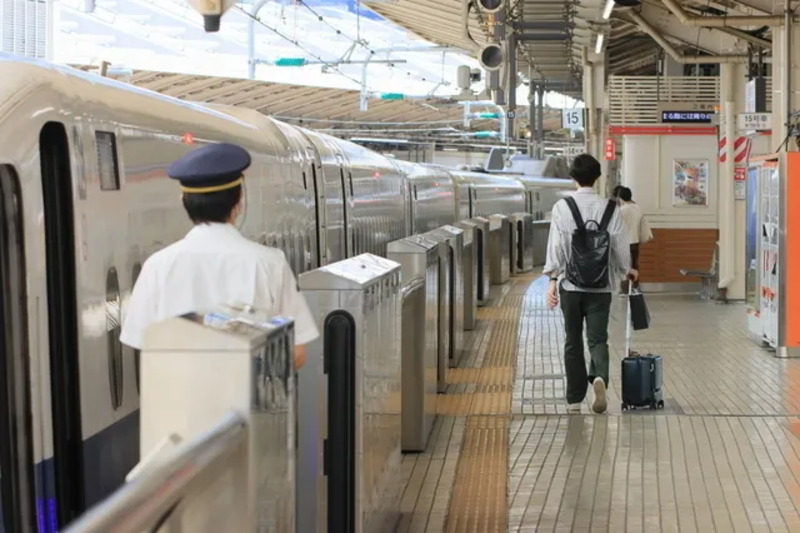 asahi.com：新型新幹線に喫煙ルーム 「空」対抗策、ＪＲ各線割れる - コミミ口コミ