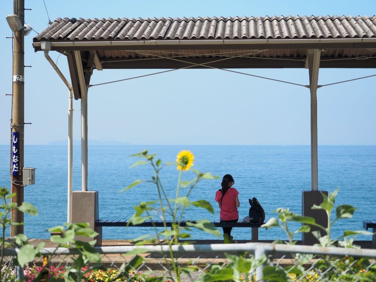 予讃線 JR四国瀬戸内海に沿って走る、四国一長い大動脈トレたび - 鉄道・旅行情報サイト