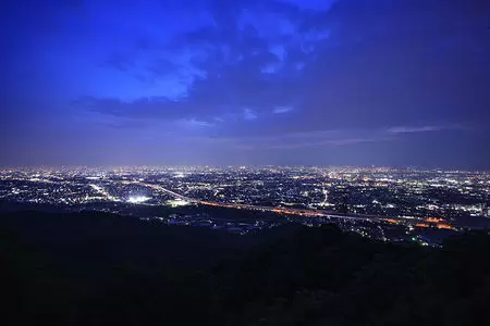 一望台 五月山ドライブウェイ 大阪府の夜景 営業時間や駐車場情報など夜景FAN