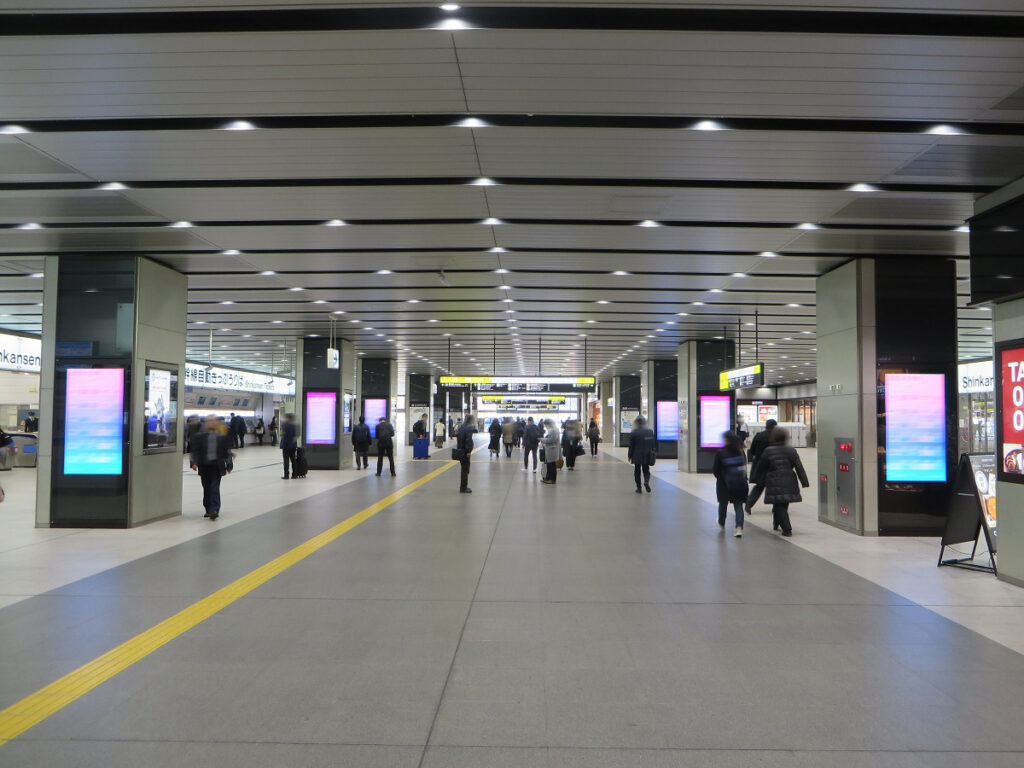 新幹線新大阪駅の乗り換え方法を徹底解説！新幹線ナビ新幹線予約サイトきっぷる