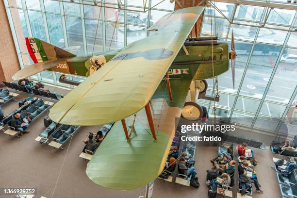 荷物預かり所とコインロッカーヴェネツィア マルコ・ポーロ空港Radical Storage