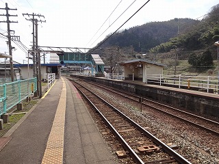 玄武洞駅と玄武洞公園 2016年1月10日訪問 – 鉄道番組ナビ