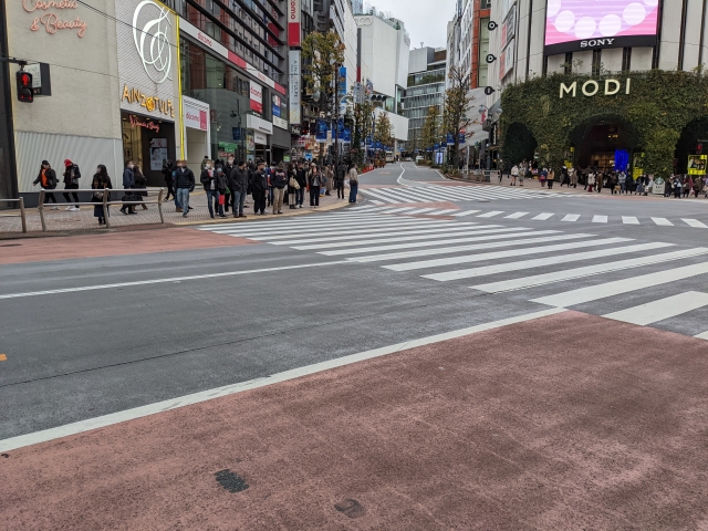 ディズニーストア 渋谷公園通り店 - 渋谷 キャラクターショップ アイドルショップPathee パシー