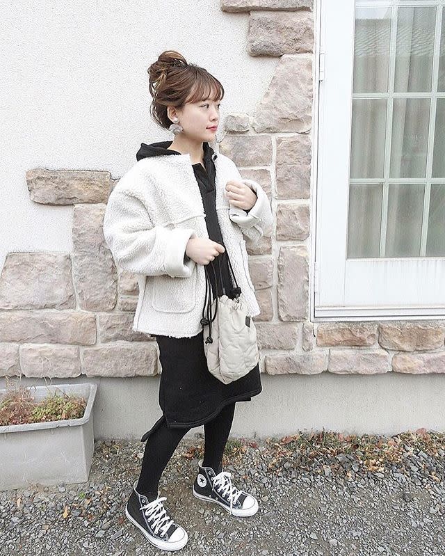 4月のディズニーコーデ30選 動きやすい＆体温調整できる！ 大人の春ディズニーの服装 –CBK magazine 公式