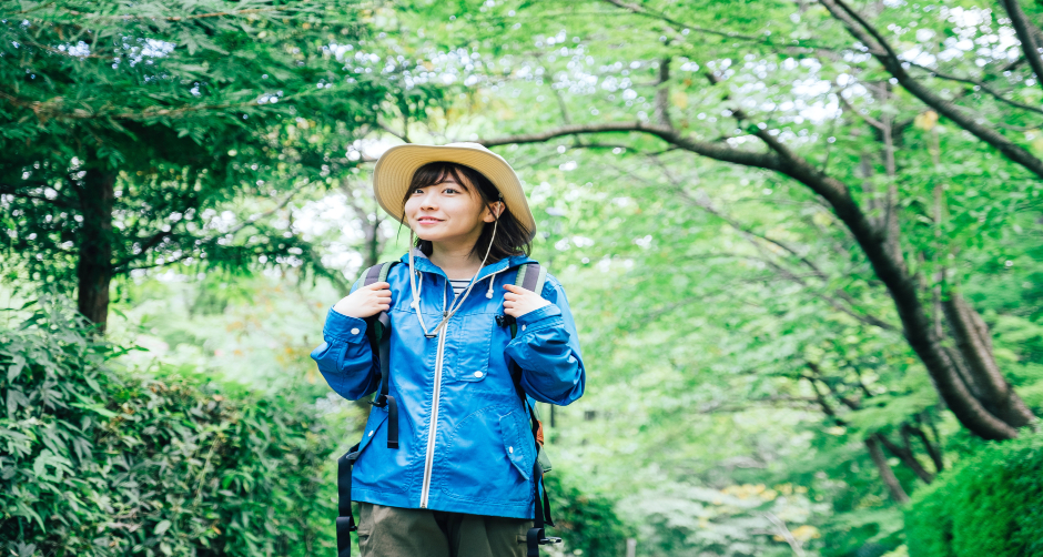 夏山登山コーデ」のアイデア 130 件山ガール ファッション, 山ガール, アウトドアファッション