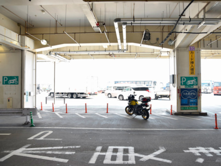 海ほたるパーキングエリア