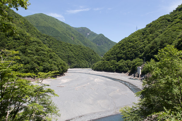 オクシズ紅葉ライド・3年振りの畑薙大吊橋へ - 伊豆の中年チャリダ