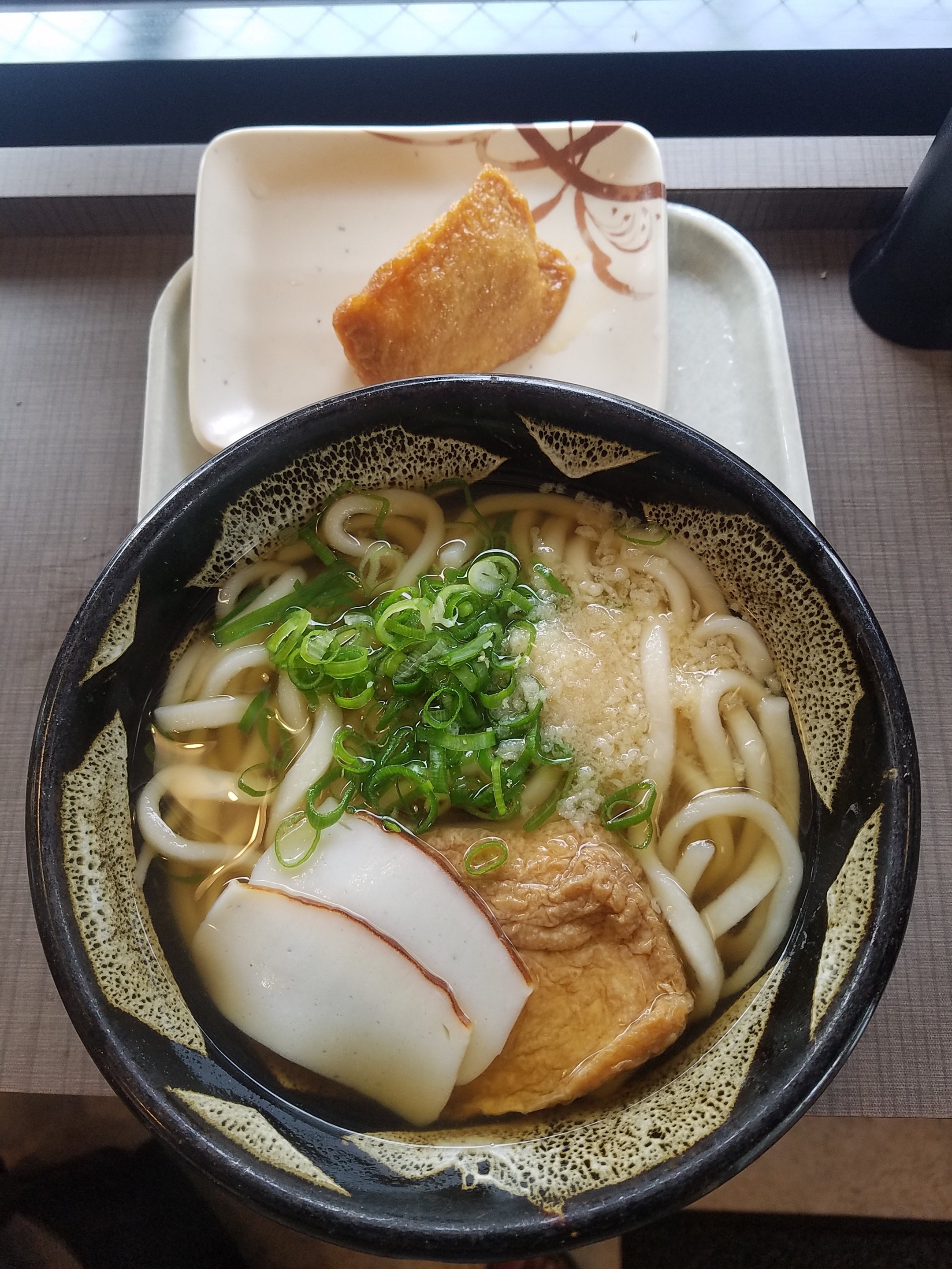 倉敷うどん ぶっかけふるいち JR岡山駅新幹線上りホーム店 - 岡山うどんデータベース