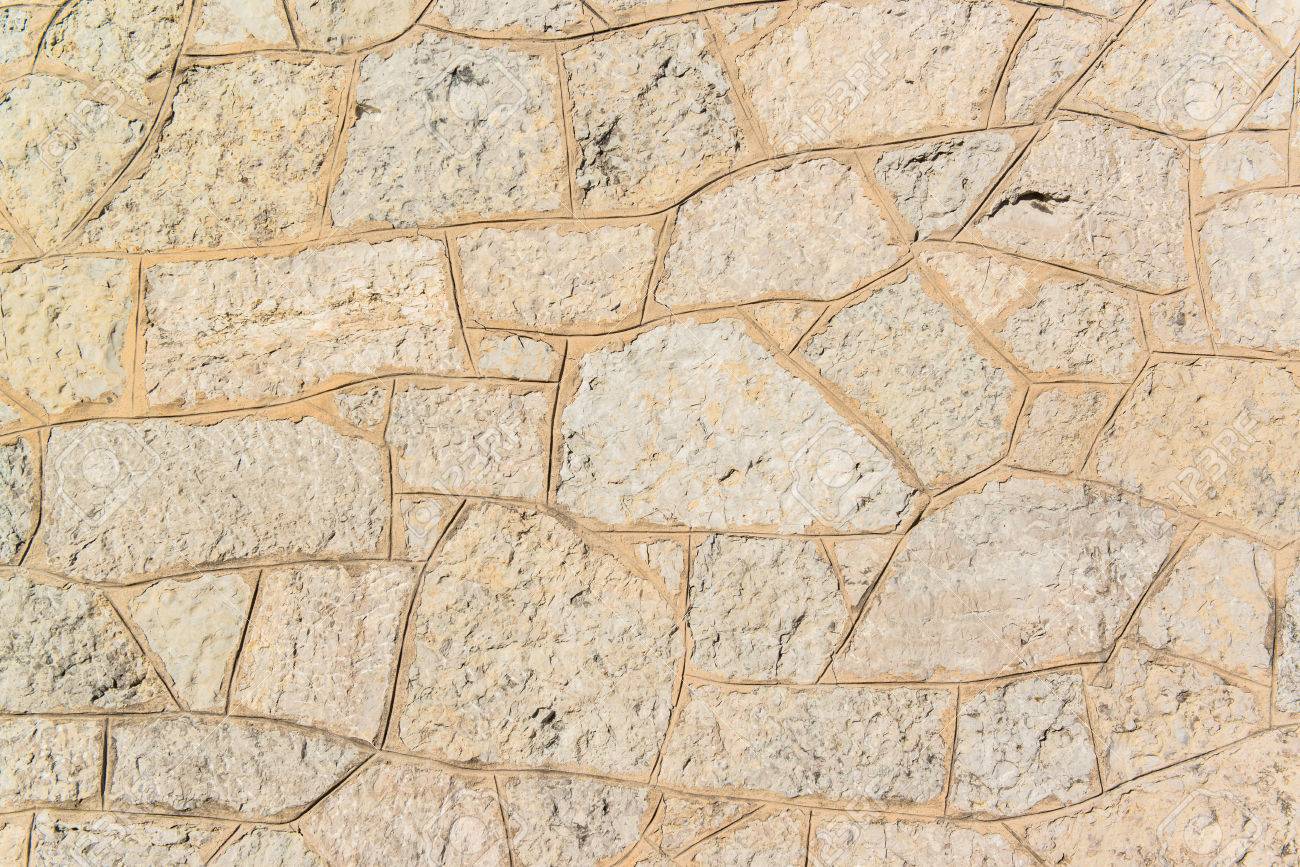 ヨーロッパの石畳を再現。ベルギー斑岩を使ったテラス 新潟 - 有限会社グリーンランドエデンタカショー リフォームガーデンクラブ