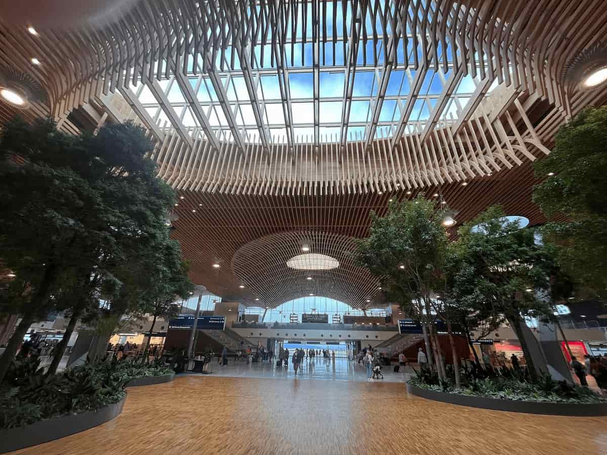 ポートランド国際空港PDX 満足度№1 - ♛Queens lab