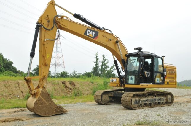 ミニチュアなのに重さ3.5キロ！超大型油圧ショベルPC4000！はたらくくるまと工事現場のミニチュア