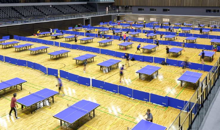 ライトアップで街を彩る横浜BUNTAI。競技と舞台、両方に対応する多目的アリーナ照明設計事例Panasonic