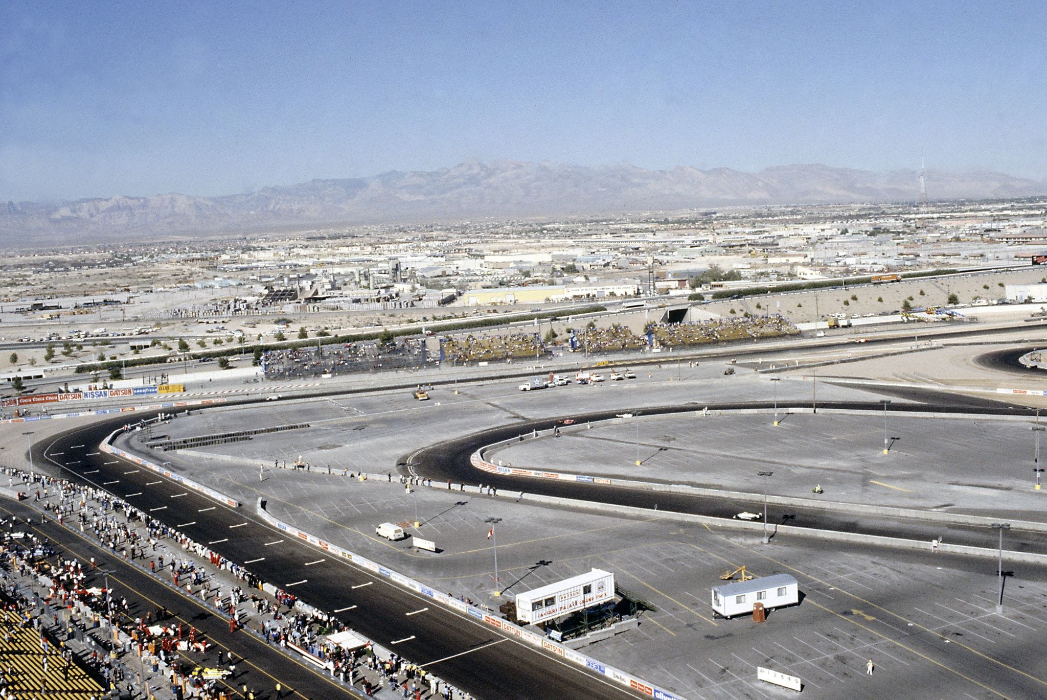 1981年に初めて開催された「F1ラスベガス・グランプリ」のほろ苦い記憶エスクァイア日本版
