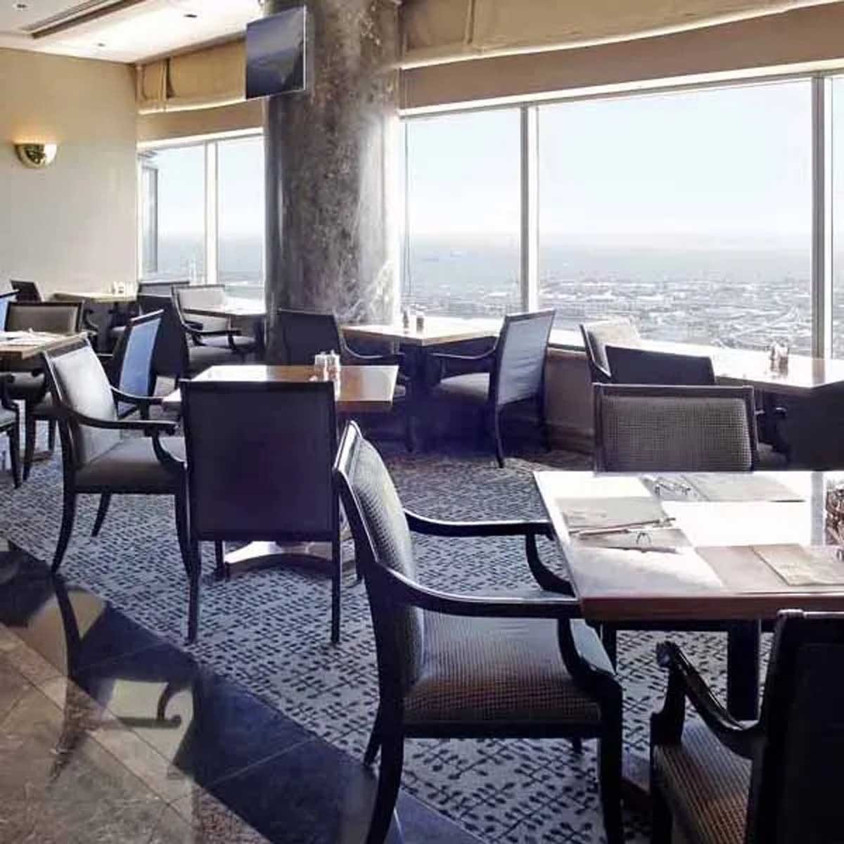 MANGIA MANGIA 横浜ランドマーク店 - side by side：湘南夫婦のあしあと