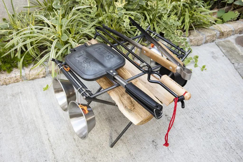 アイアンラック パンタグラック S アウトドア 収納 キャンプ ラック 折りたたみ 棚 観葉植物 おしゃれ カバー無し 3段 tks1楽天市場 折りたたみ式 3段ラック 頑丈なアルミ金属フレーム 便利な ハンガーフック 収納袋付き フォールディングラック 軽量 コンパクト 収納棚