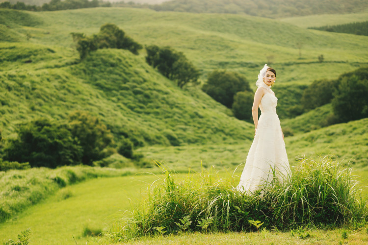 憧れの海外風結婚式は開放感あふれる会場で。ガーデンウエディングの魅力とは？元プランナーの取材レポ＆結婚式のHowTo記事