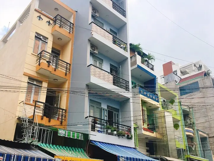 ベトナムの家 年中30℃超でも