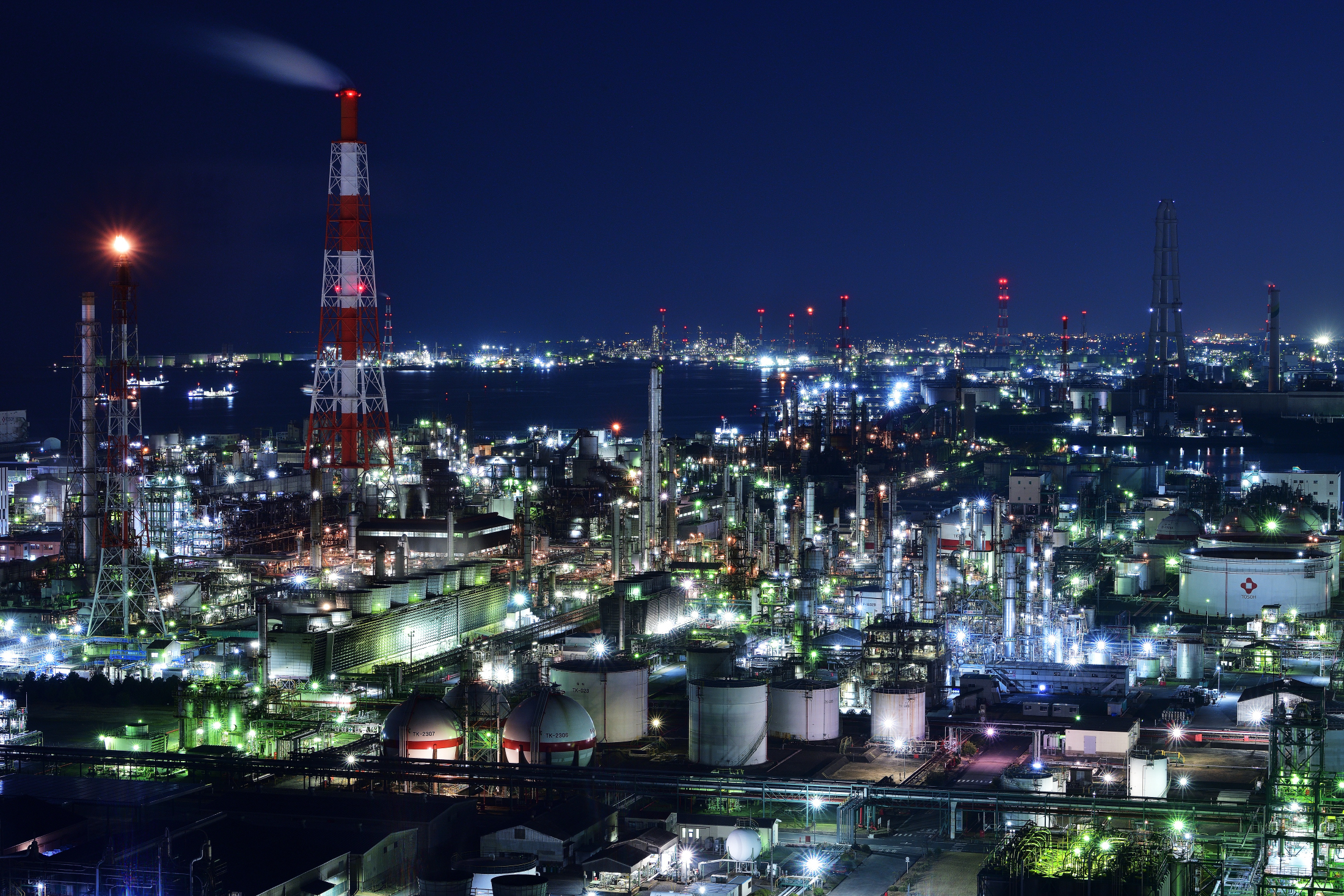 工場夜景 四日市港ポートビル うみてらす14 ならではの3つのポイント！夜景FANマガジン