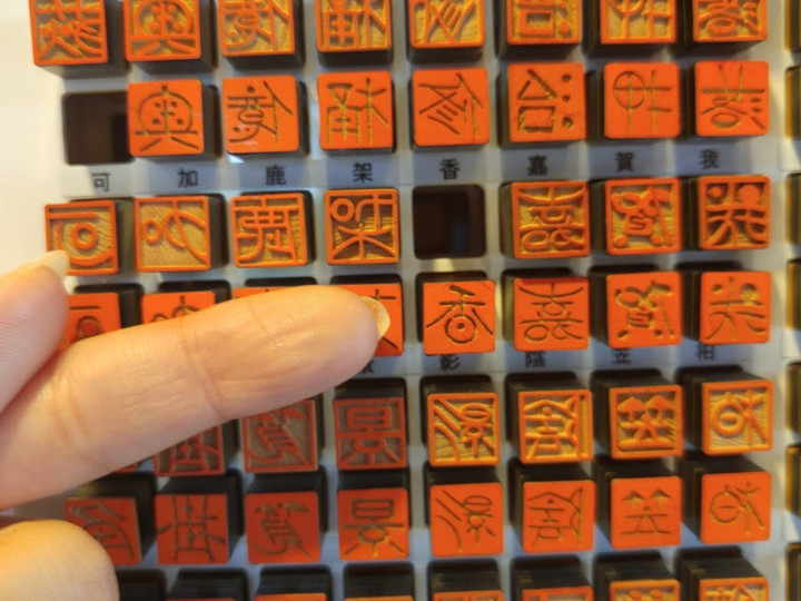 河口湖 富士大石ハナテラスです 各店舗元気にお越しをお待ちしております！ 富士大石ハナテラスHPから各店舗のSNSをご覧になれます。https:hujioishihanaterasu.com 駐車場は入口にございます。富士大石ハナテラス河口湖グルメ山梨の伝統工芸品和紙小物山梨の