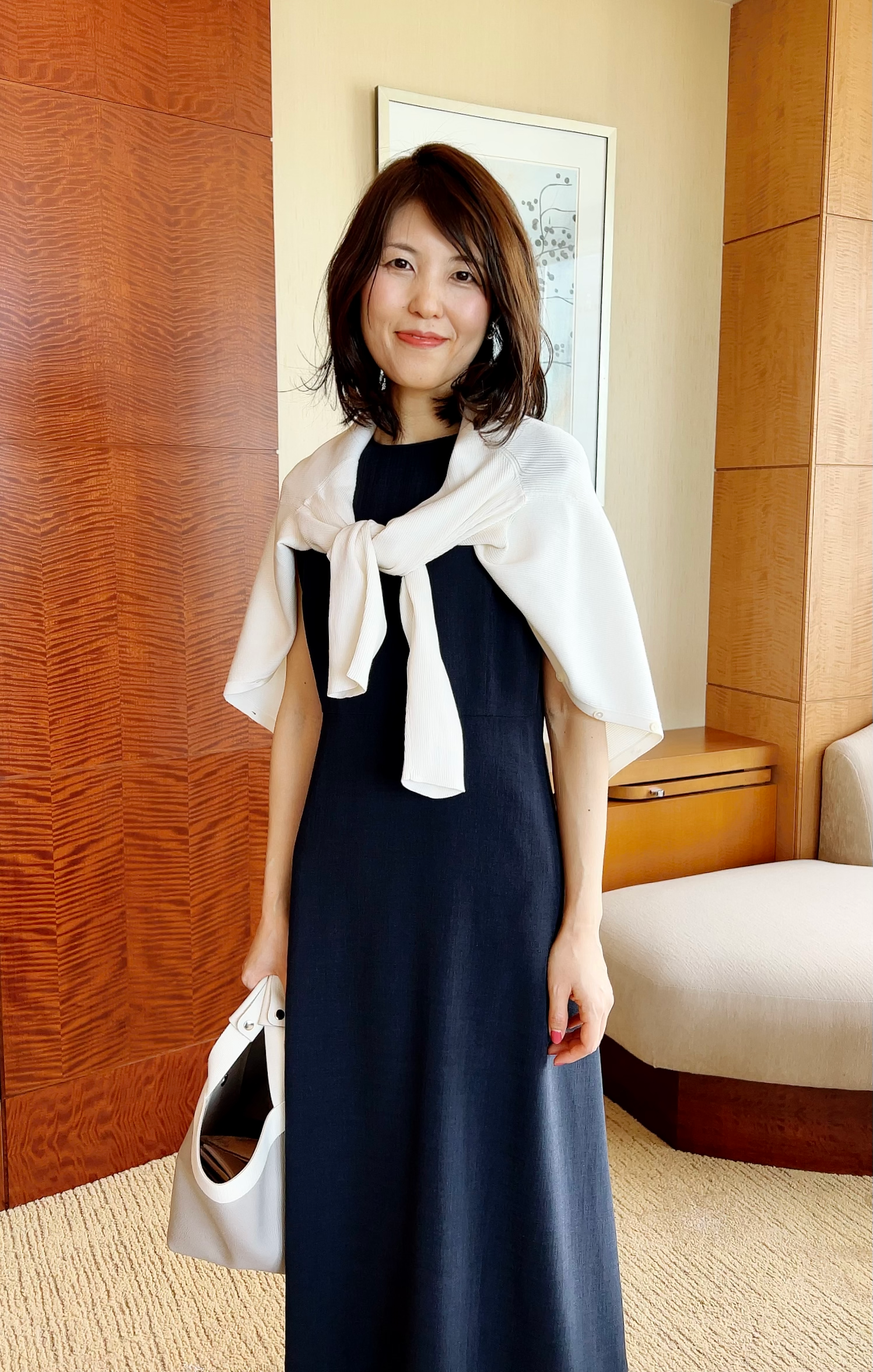 根っこが田舎者なのでこういうザ都会な景色が好き。いかにもな都会はドライで潔くて突き放されて心地良い。田舎の自然は都会人にとっては癒しかもしれないがそこで暮らすものには馴れ馴れしく鬱陶しい。こんな意見ジユンペイ