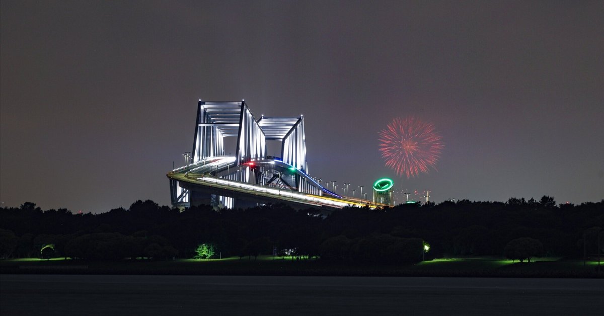 山下公園周辺で2夜連続3,000発の花火「横浜スパークリングトワイライト」 ジュエリーボートやパレードも - ヨコハマ経済新聞