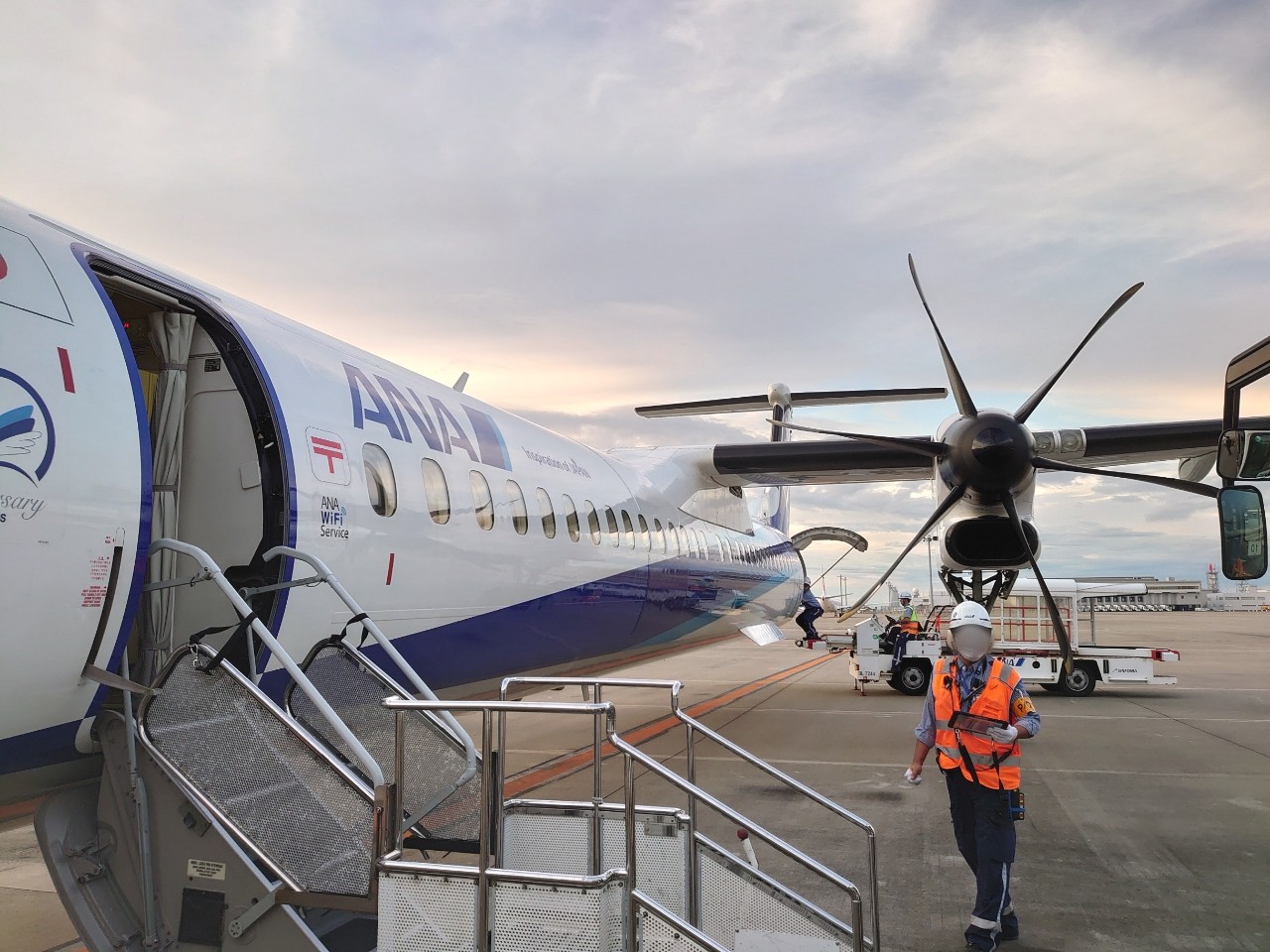 名古屋から新潟にプロペラ機で帰る 2022 10 10 - ばっきーのテキトー日記