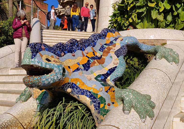 Park Güell グエル公園、市民に無料開放中。Nana en Barcelona スペイン・地中海生活 バルセロナで生きる