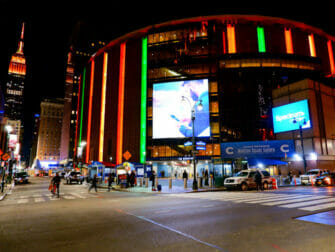 マディソンスクエアパークの見どころ 春爛漫いつも賑わうアートなNYの歴史ある公園 - Petite New York