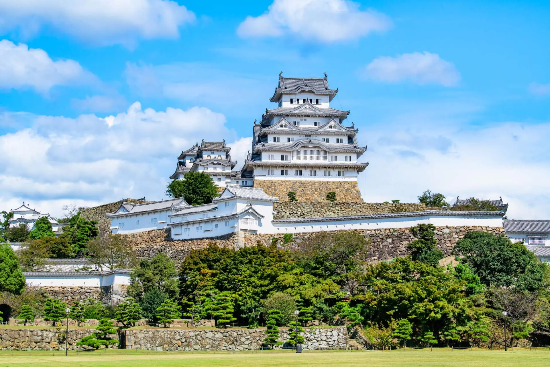 比類なき美しさを誇る世界遺産・姫路城の観光ガイドGOOD LUCK TRIP