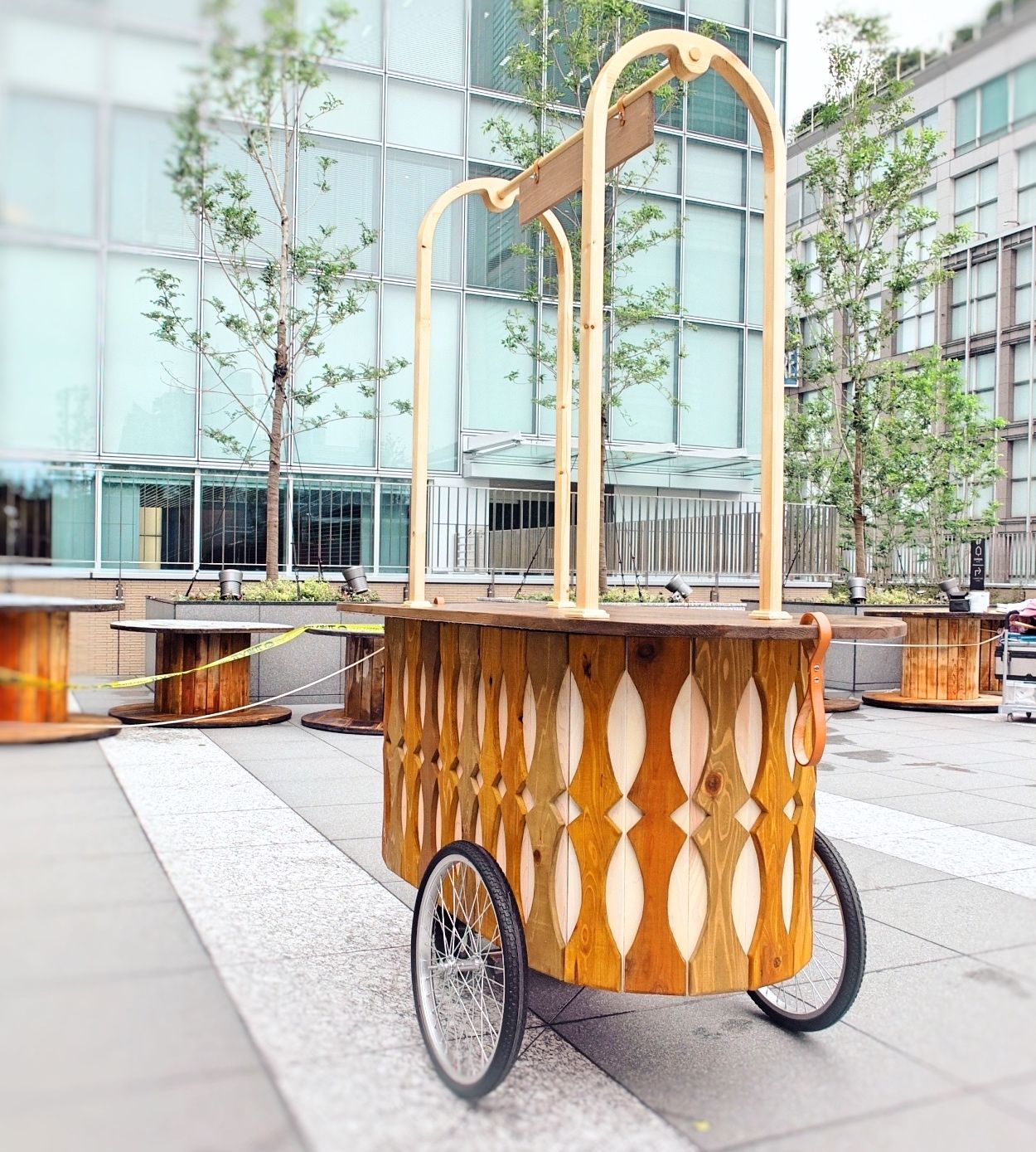 リヤカー屋台多摩産材情報センタ