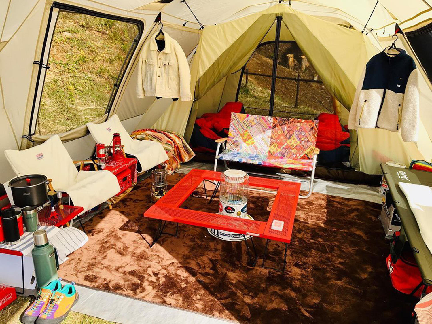 初心者向け ソロキャンプのレイアウト・スタイルを紹介しますとなりのカインズさん