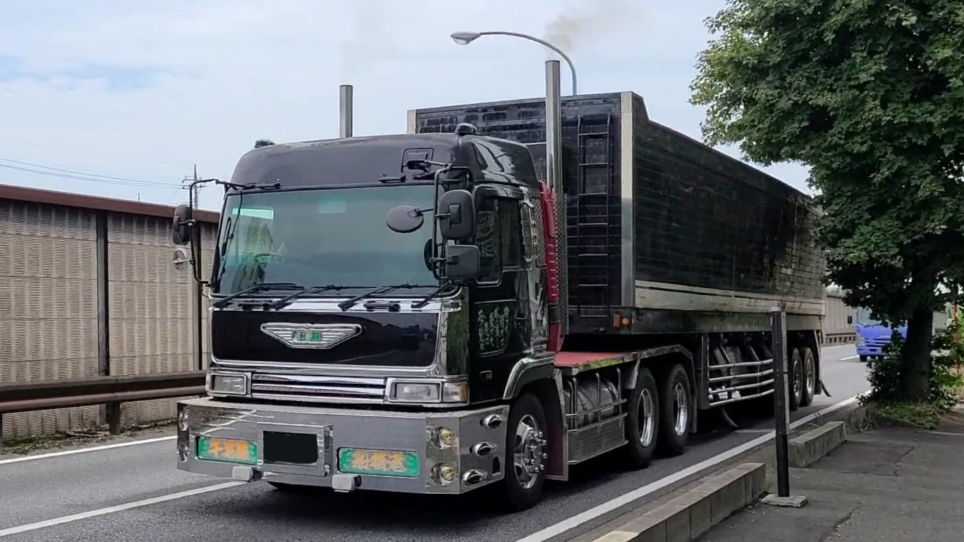 全国デコトラ撮影隊 No74 1姫トラ 凛姫さん 日野スーパードルフィンプロフィア @mitsuchiyan7820 さん姫トラ凛姫日野スーパードルフィンプロフィアウイング車