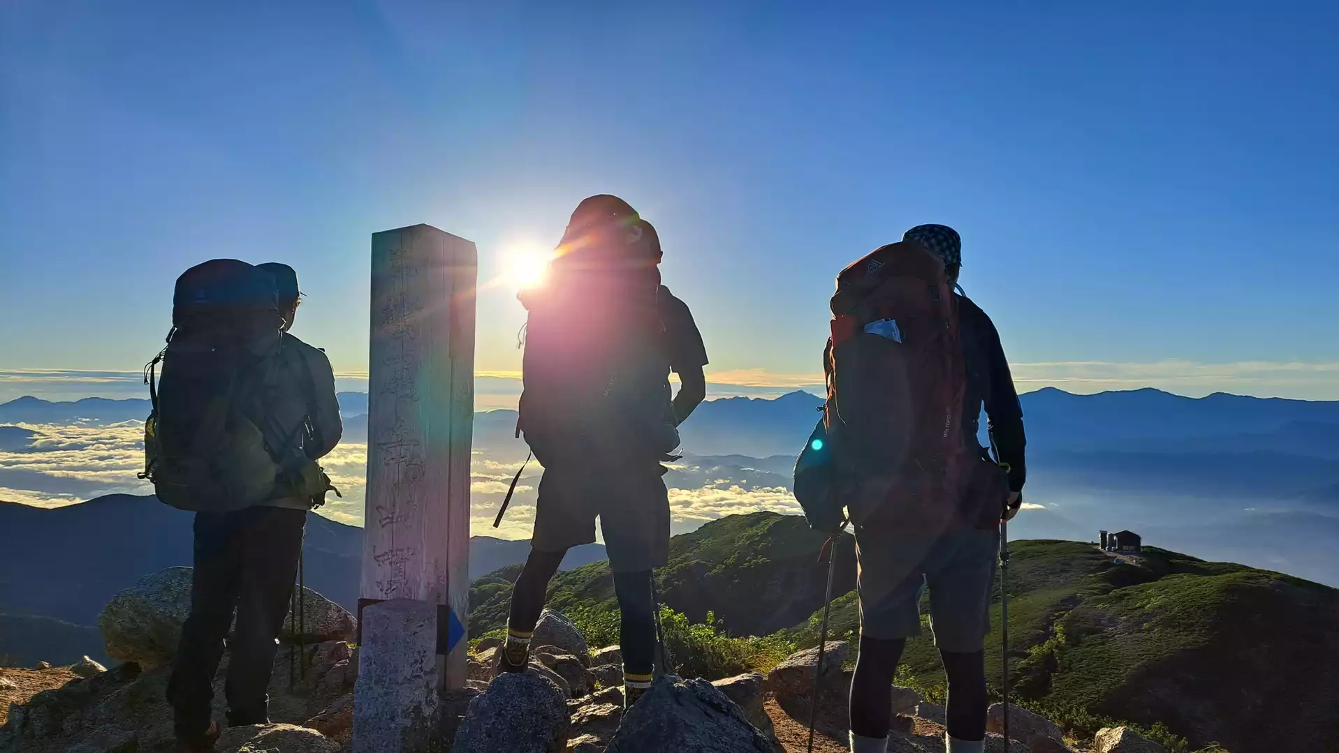 駒ヶ岳ロープウェイから檜尾岳 テント泊 NOTEBUD PALMS バッドパームス 三重県伊勢市 登山・アウトドア・カジュアルショップ