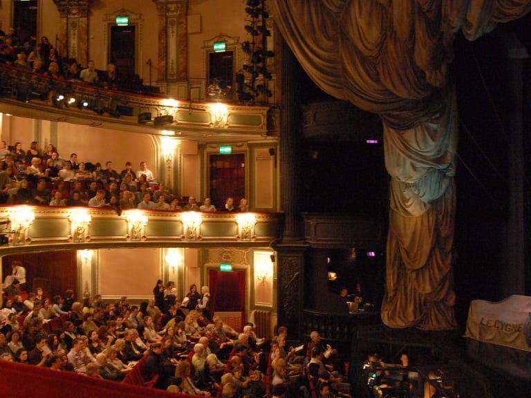 ザ ウエスト エンド ロンドンエクスペディア