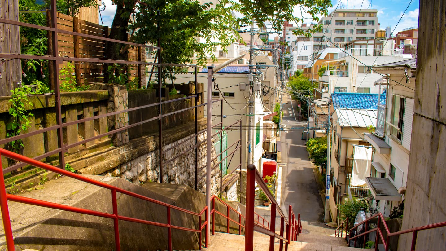 円通寺坂・東福院坂 須賀神社入口・須賀神社男坂 映画「君の名は。」ラストシーンの舞台- 自己満足的電脳空間