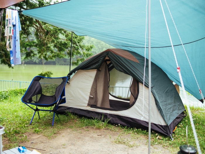 今年の暑さはすごい！イベント用テントで熱中症対策イージーアップ