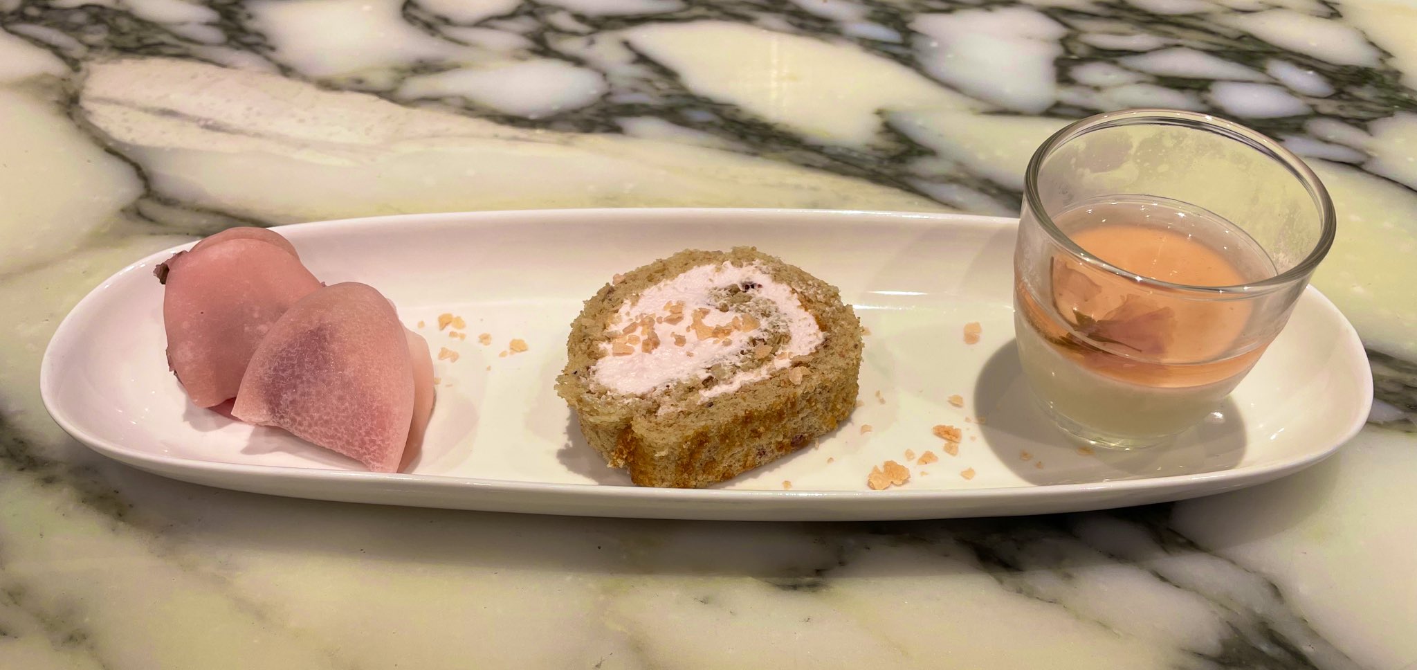 Hotel & Sweets Fukuoka ホテルアンドスイーツフクオカ -ADULT ONLY- 福岡市 ： 最新料金：2025年