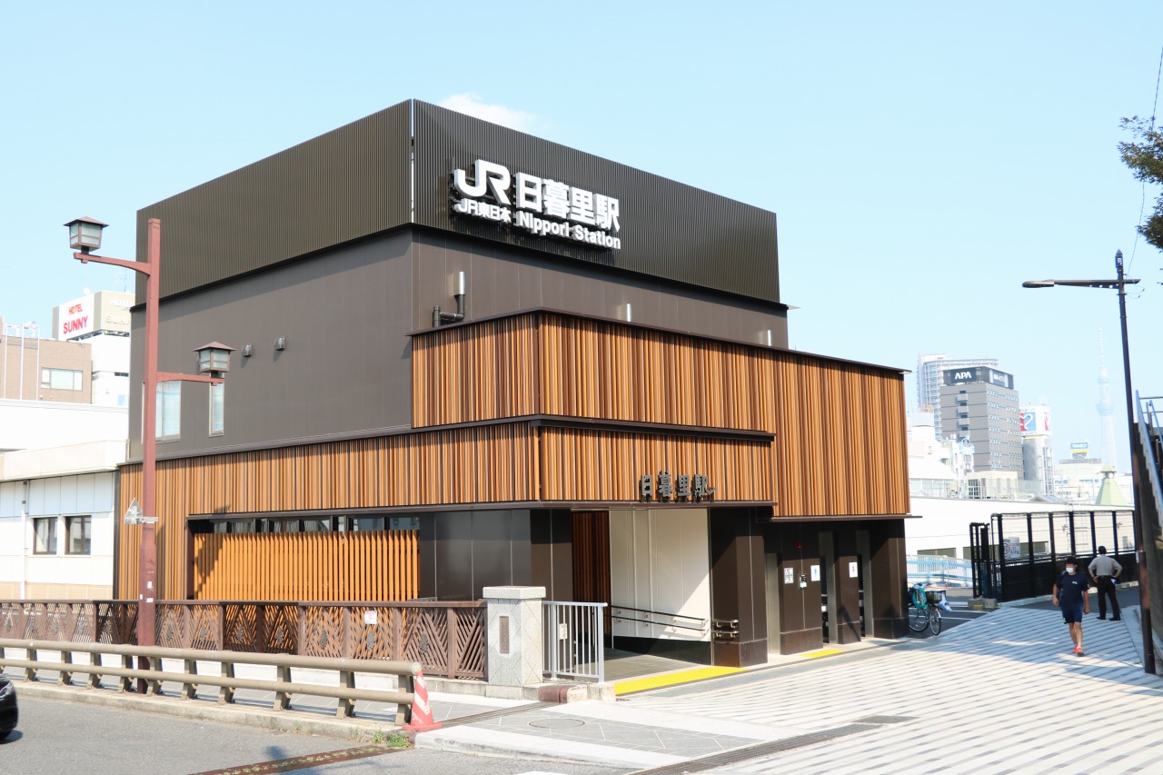 日暮里駅 京成日暮里駅改札内 特急券券売機横でWi-Fiレンタルするなら当日予約、当日受取OKなWiFiBOXセルフWiFiレンタル