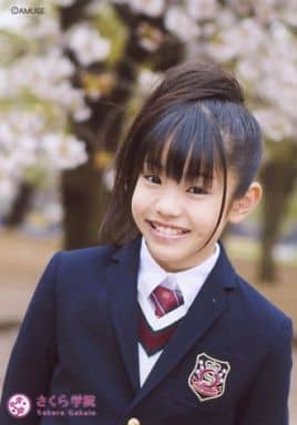 さくら学院 堀内まり菜・飯田來麗・杉崎寧々・佐藤日向 4人の魅力がいっぱい詰まった写真集が完成！ - ライブドアニュース