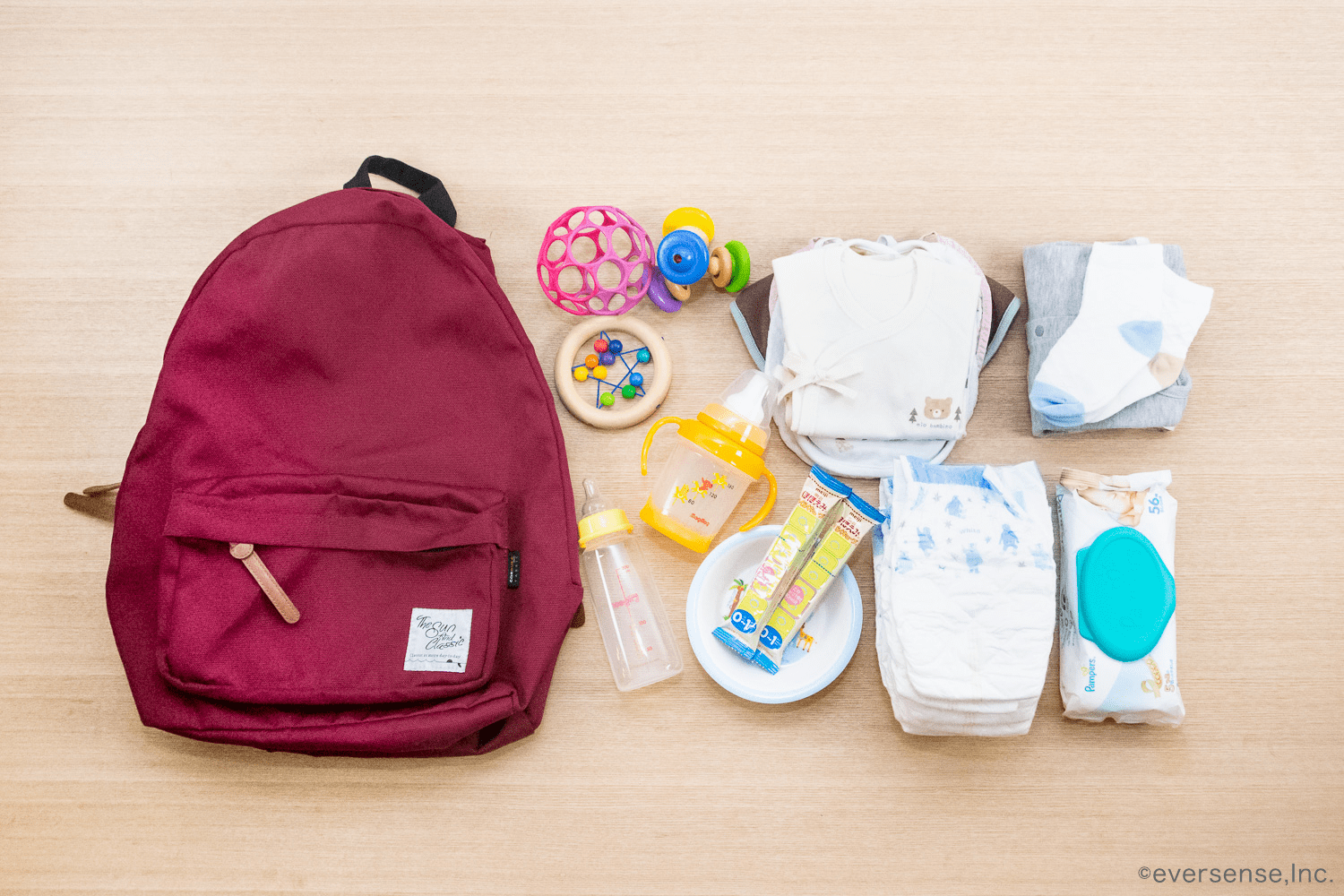 赤ちゃん連れ海外旅行！ママトラベラーの荷物を大公開！vol.3＜月齢1.5ヶ月、スーツケース編＞ベビトリップ