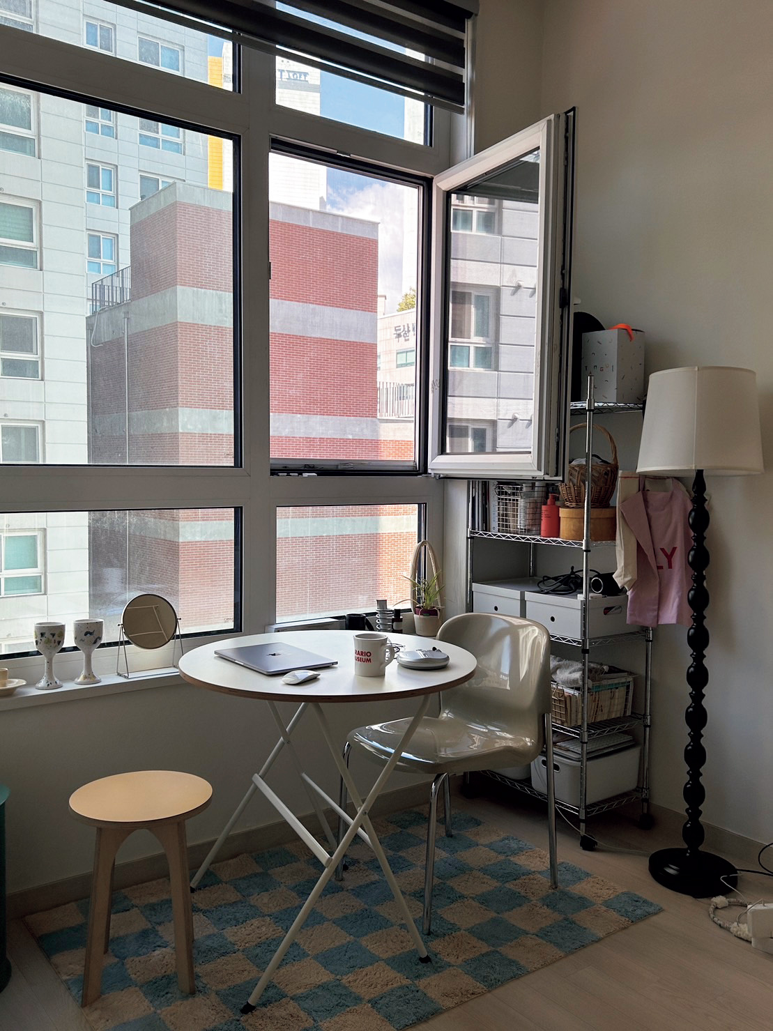 あつ森 淡色でまとめた韓国風ワンルームとカフェをつくる - kopilog