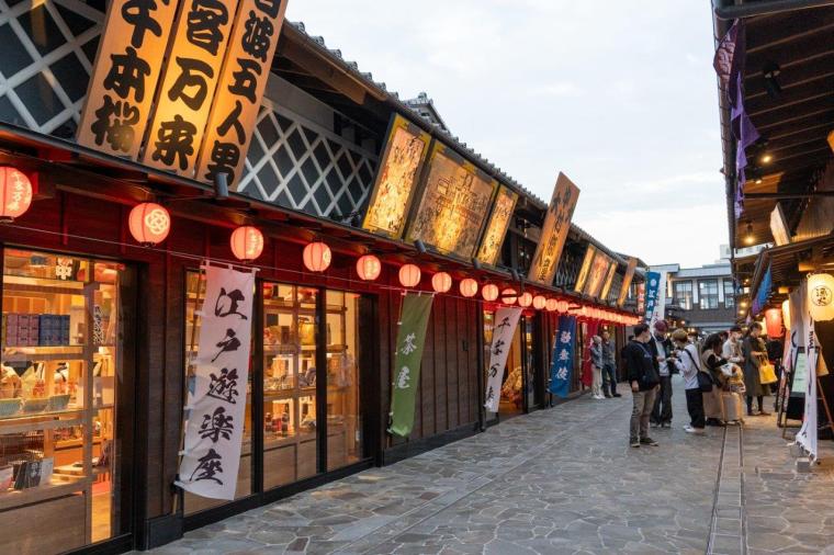 豊洲市場の場外エリアに江戸の街並み・東京湾を望む露天風呂 来月開業「豊洲 千客万来」公開 : 読売新聞